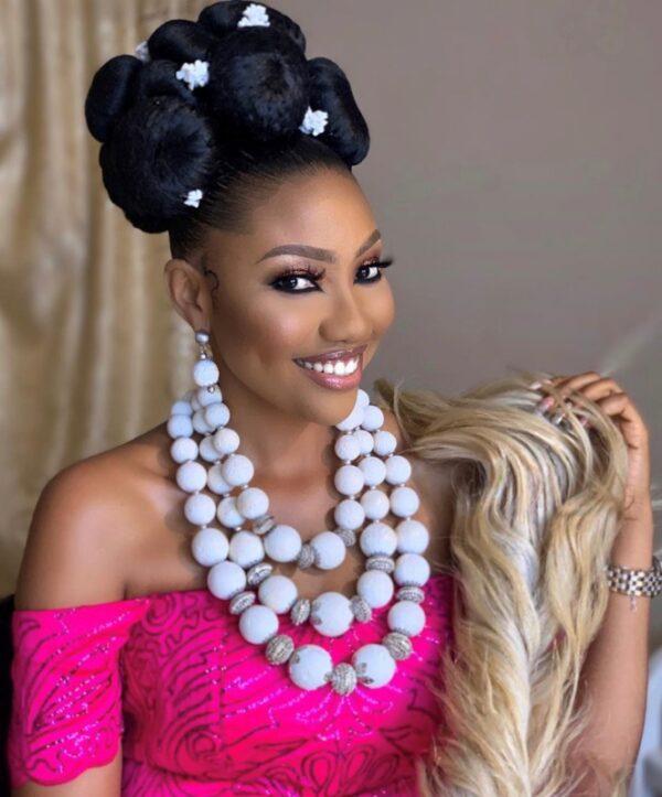 Transform Your Look with These 6 Stunning Traditional Hairstyles as the Year Comes to a Close